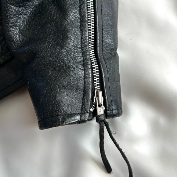 VINTAGE 1980s Black Genuine Leather Biker Jacket Moto Streetwear ~Rare! SZ 46 - Picture 5 of 16